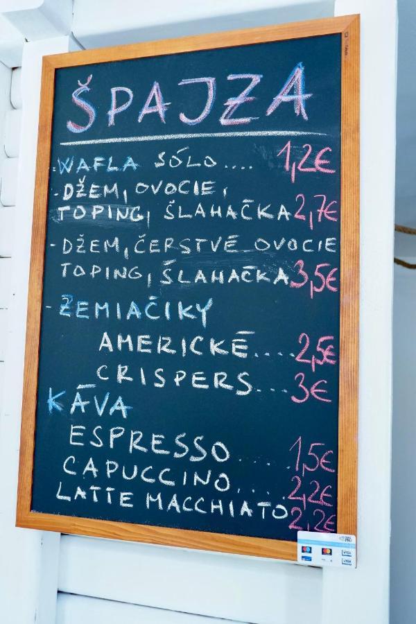 Kuzelna Spajza Penzión pre hostí *